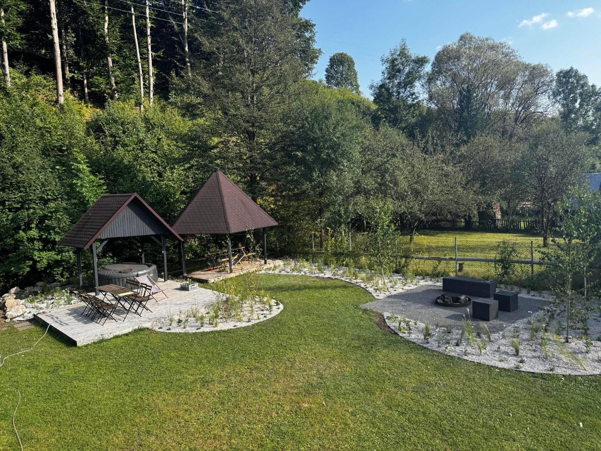 Apartmany Elli Myto pod Dumbierom Exterior photo